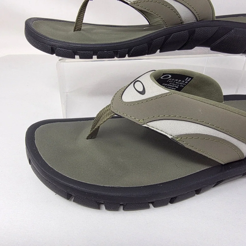 Oakley Operative 2.0 Sandals Mens 9 Flip Flops Olive Green Gray FOF100418 EX